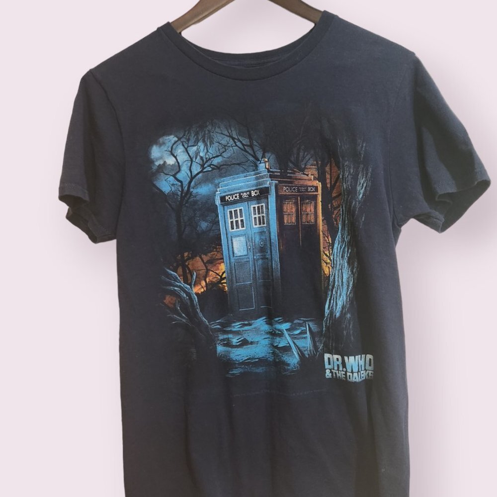 NWOT Dr. Who and the Daleks t-shirt